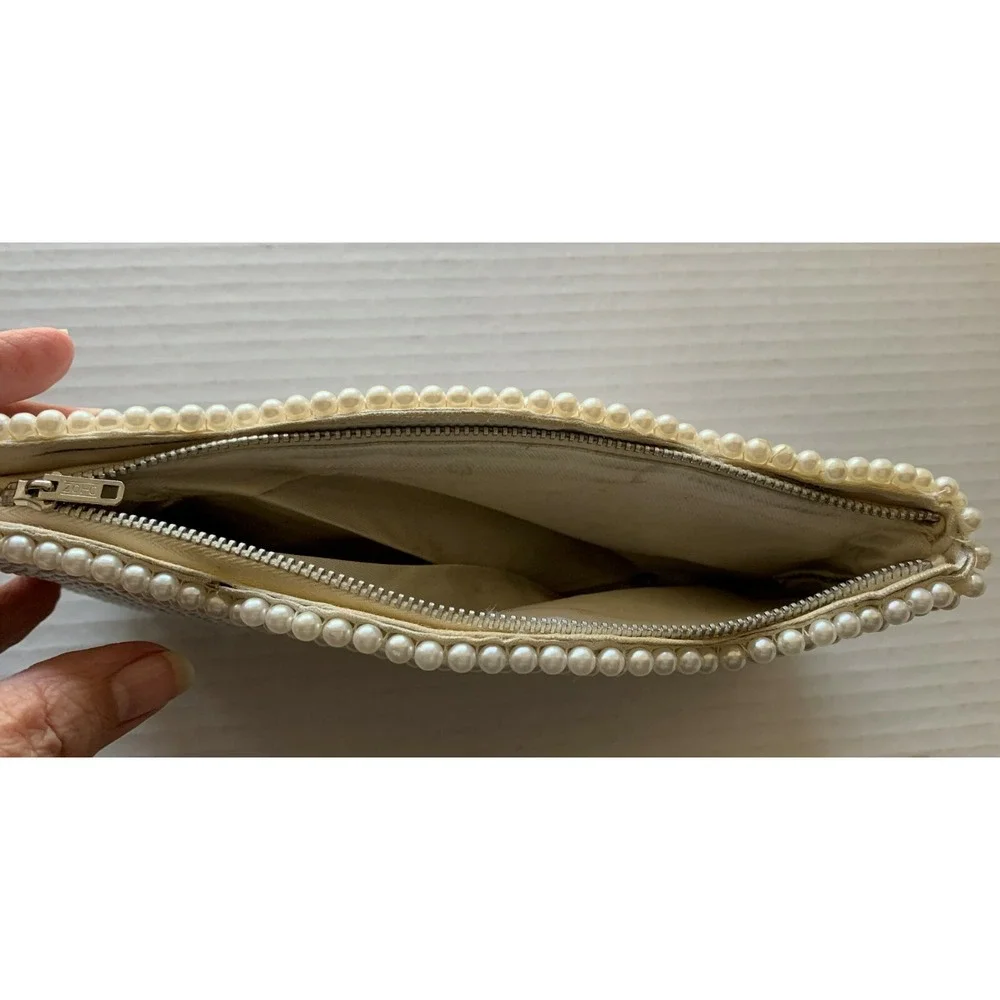 Lovely Vintage Clutch Purse Faux Pearl Art Deco Scallop Edge Zip Made in Japan